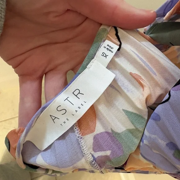 Astr Multicolor Floral Midi Dress - Picture 5 of 6